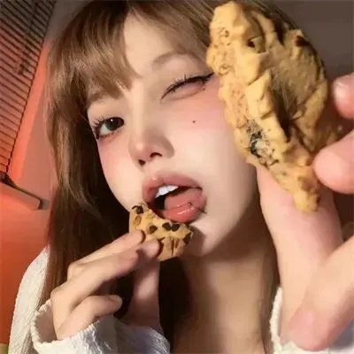 网络时代的虚拟偶像《雀斑公主》高清蓝光：社恐少女在元宇宙化身绝美歌姬，绝美视听盛宴