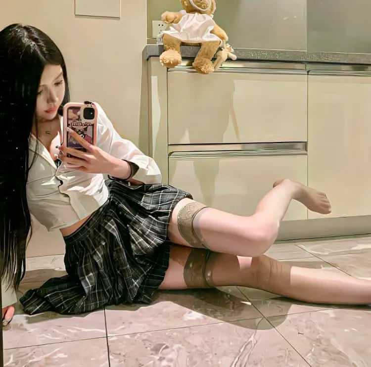 【女性复仇】《小姐》朴赞郁导演无删减版：财阀继承人与下女的致命连环计，画面绝美尺度惊人